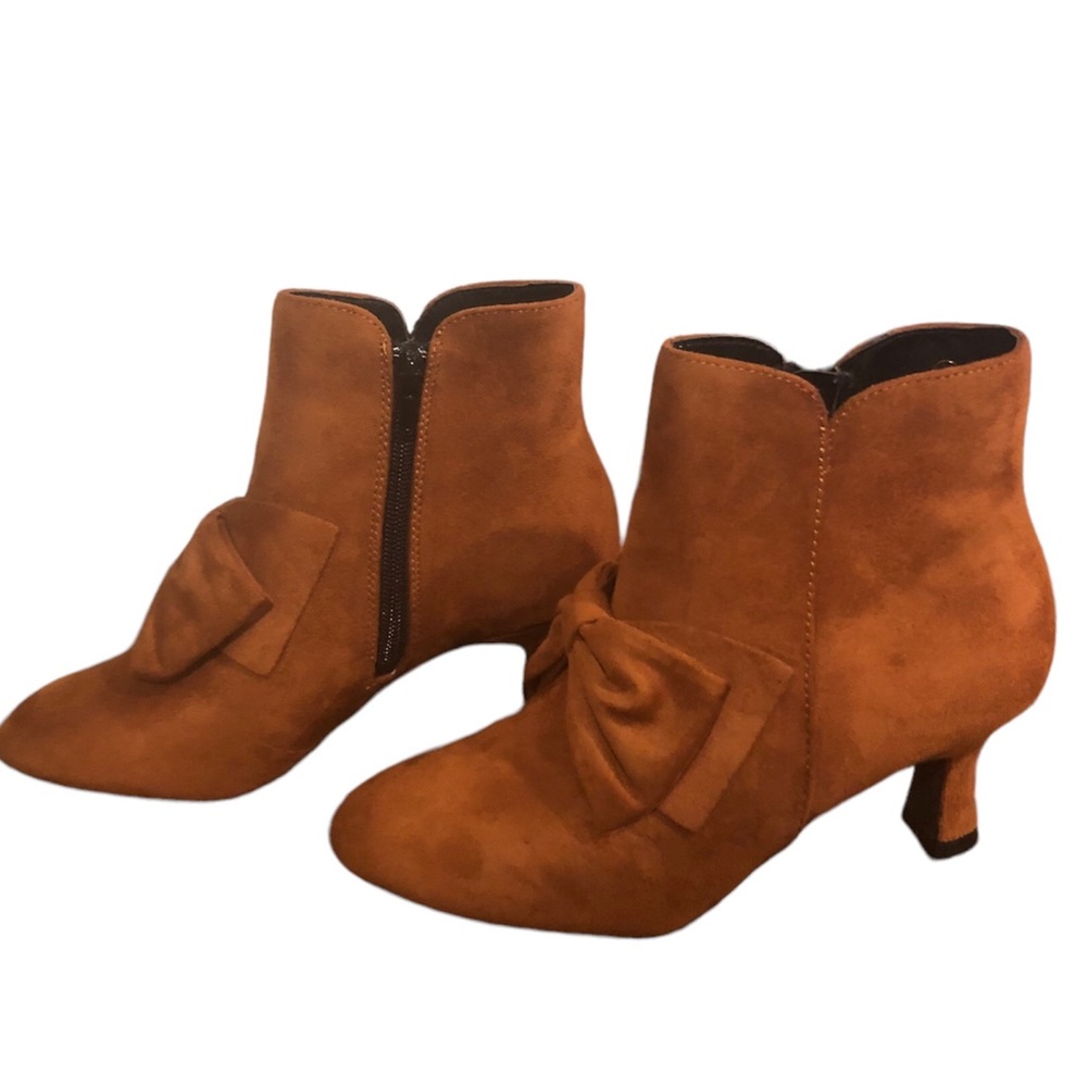 🆕 Faux Suede Bow Ankle Booties